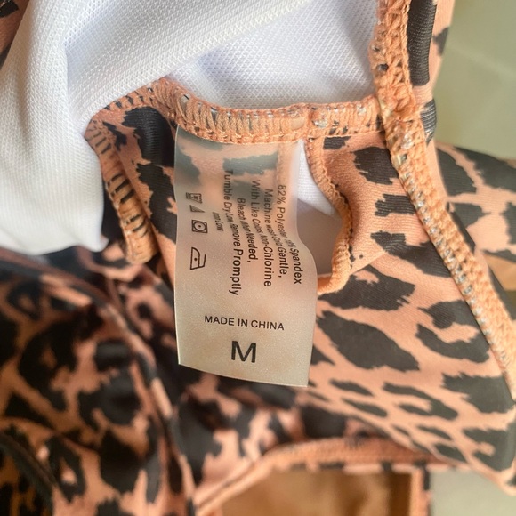 SHEIN Cheetah One Piece Swimsuit - Picture 7 of 9